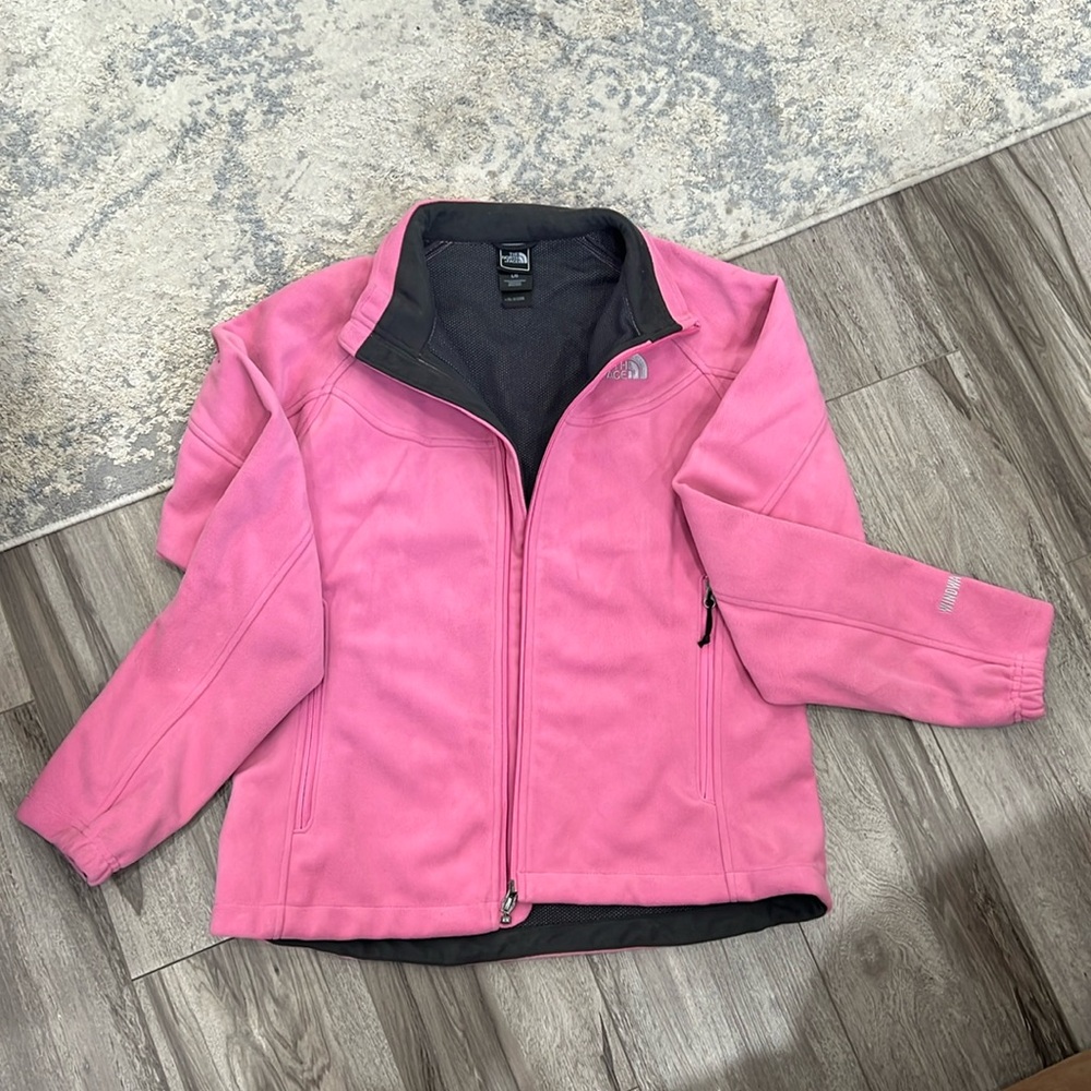 The North Face women’s wind wall jacket size large